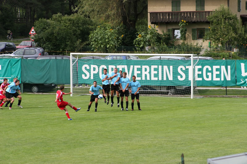 gal/Stadtturnier2007 - Spiel um Platz3 gegen Ahrntal/2007-08-12 SVR gg. SSV Ahrntal beim Stadtrurnier 030.jpg